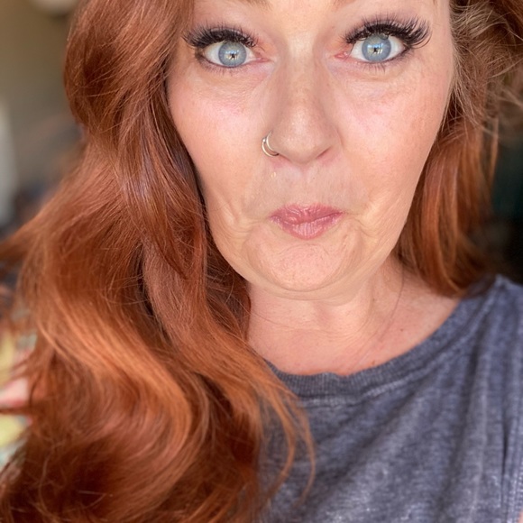 Meet your Posher, Zelia - Picture 5 of 5